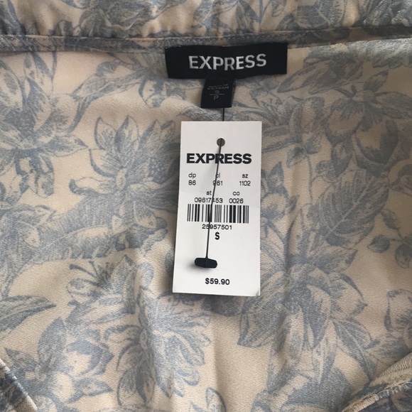 Express Top NWT!!! - Picture 5 of 5